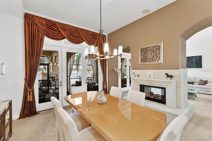 Image No.16-4 Bed Property for sale