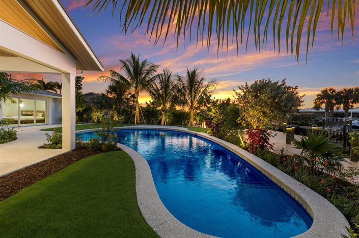 Image No.49-4 Bed Property for sale