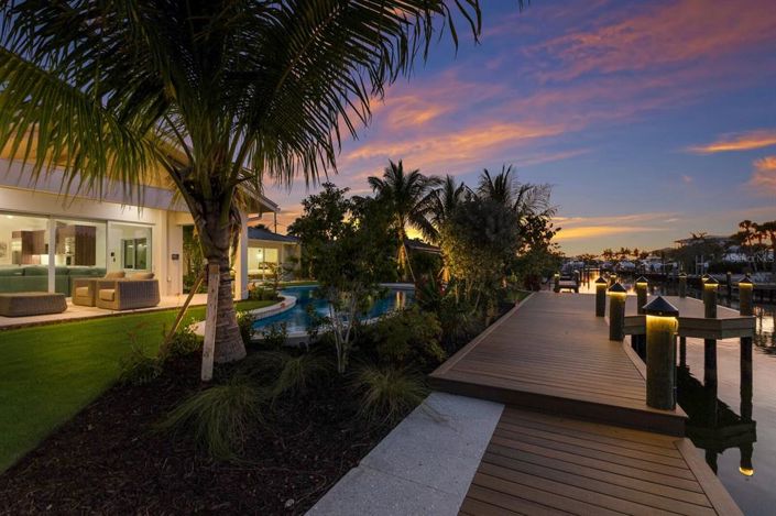 Image No.57-4 Bed Property for sale