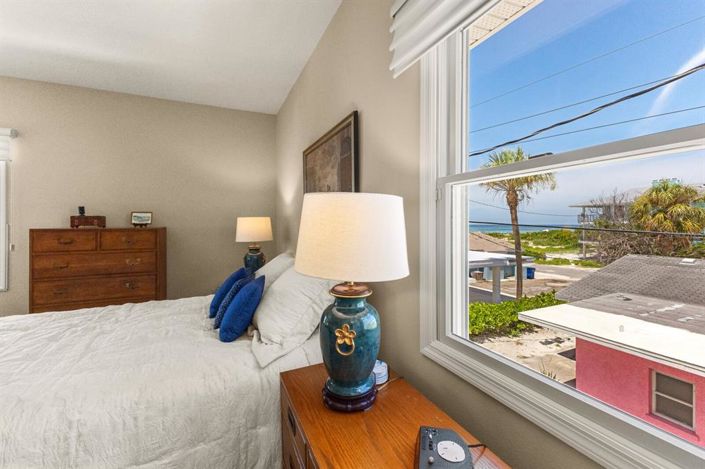 Image No.26-2 Bed Property for sale