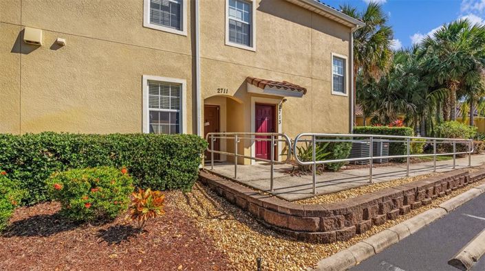 Image No.27-3 Bed Property for sale