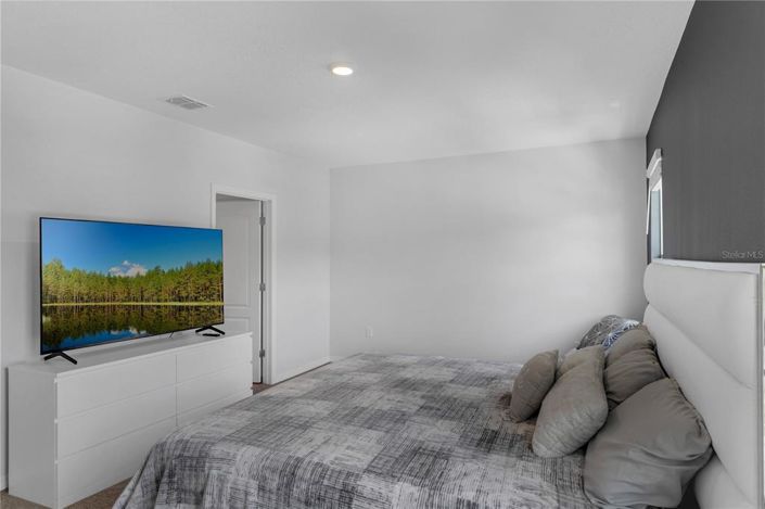 Image No.32-5 Bed Property for sale