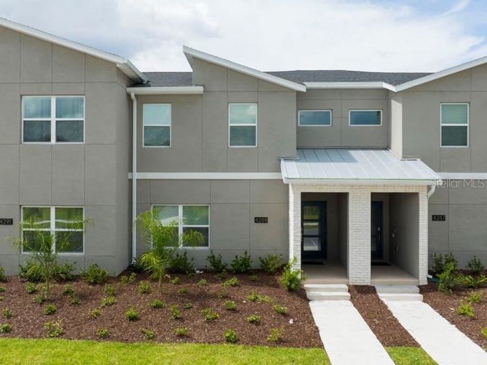 Image No.2-4 Bed Townhouse for sale