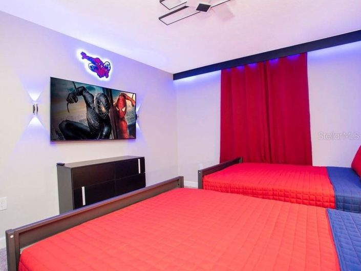 Image No.23-4 Bed Townhouse for sale