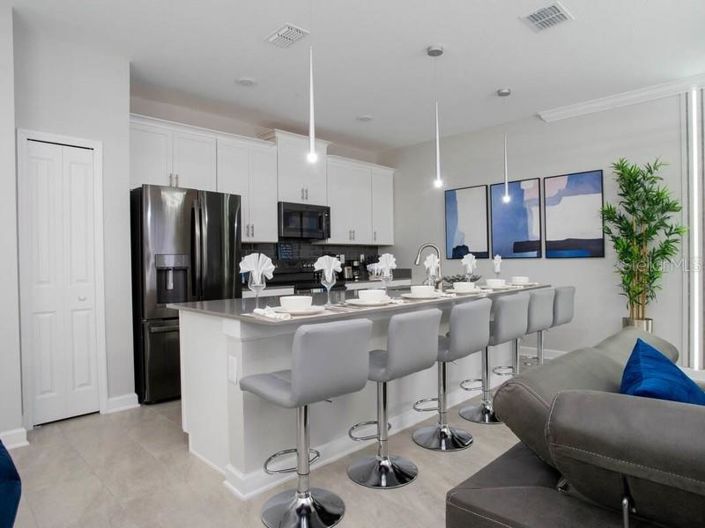 Image No.9-4 Bed Townhouse for sale