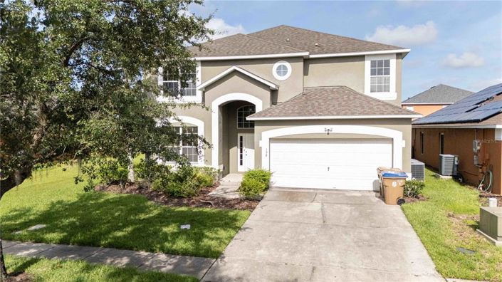 Image No.2-8 Bed Property for sale