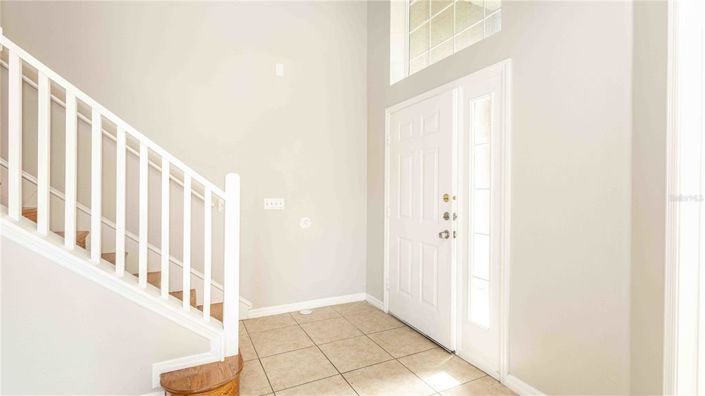 Image No.4-8 Bed Property for sale