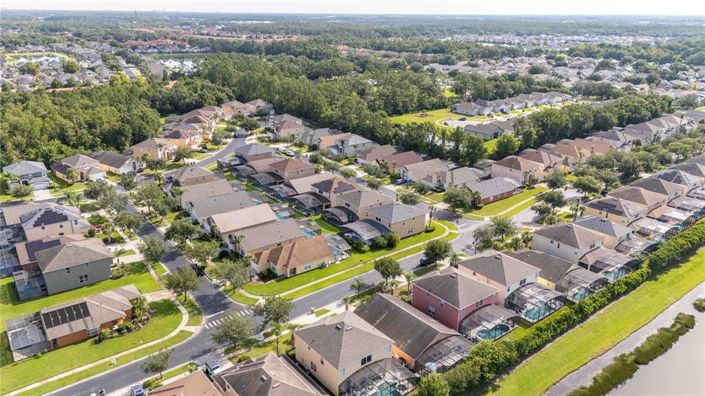 Image No.44-8 Bed Property for sale