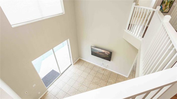 Image No.5-8 Bed Property for sale