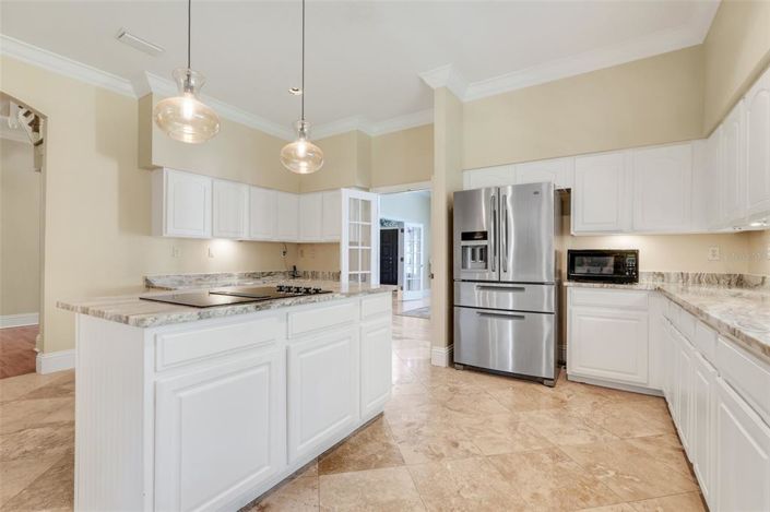 Image No.14-5 Bed Property for sale