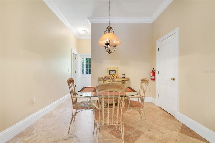 Image No.18-5 Bed Property for sale