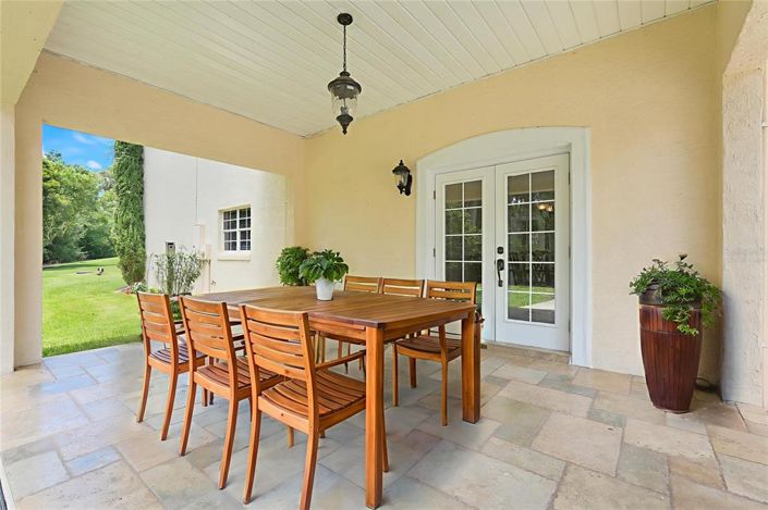 Image No.47-5 Bed Property for sale