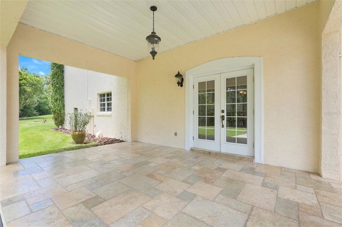 Image No.48-5 Bed Property for sale