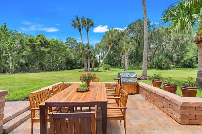 Image No.49-5 Bed Property for sale