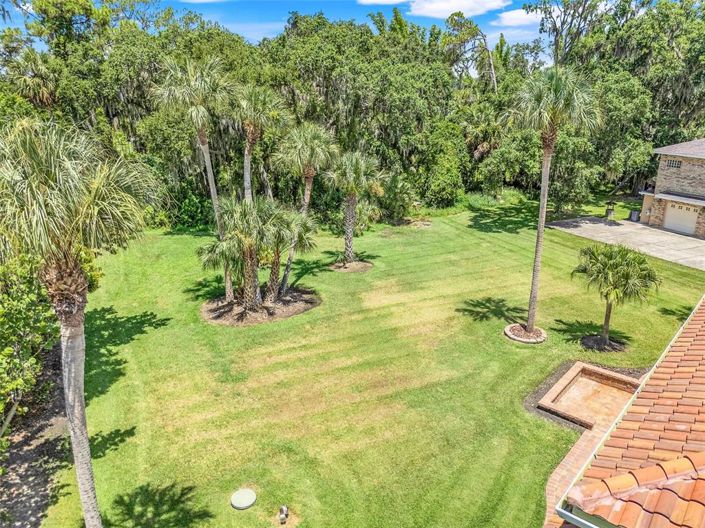 Image No.51-5 Bed Property for sale