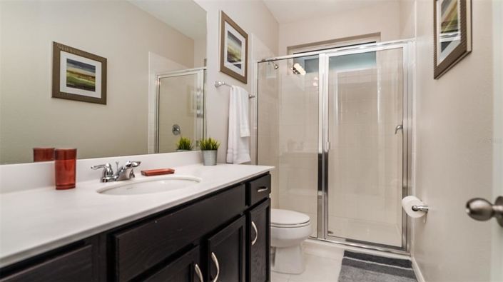 Image No.17-4 Bed Property for sale