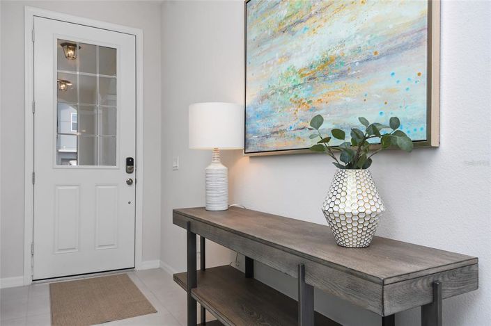 Image No.2-4 Bed Property for sale