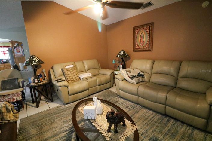 Image No.7-5 Bed Property for sale