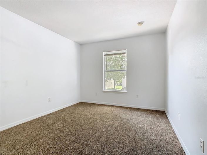 Image No.26-4 Bed Townhouse for sale