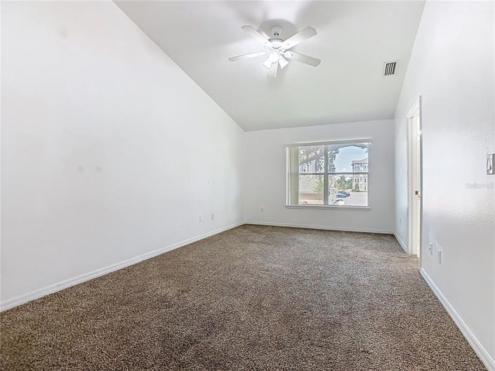 Image No.4-4 Bed Townhouse for sale