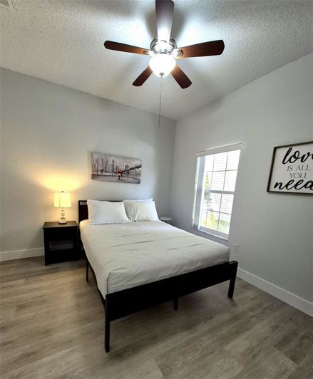 Image No.17-4 Bed Townhouse for sale