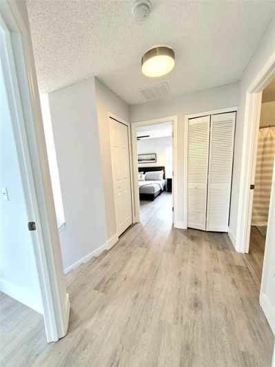 Image No.21-4 Bed Townhouse for sale