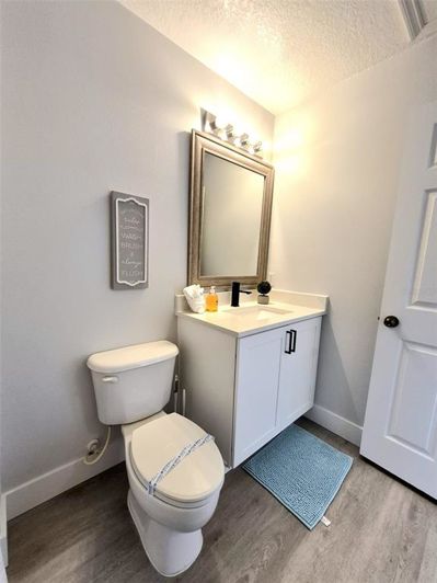 Image No.22-4 Bed Townhouse for sale