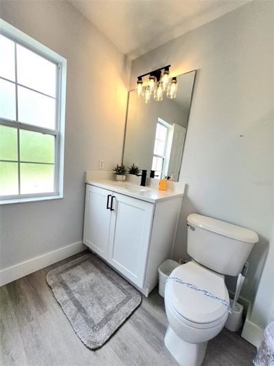 Image No.25-4 Bed Townhouse for sale