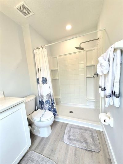 Image No.26-4 Bed Townhouse for sale