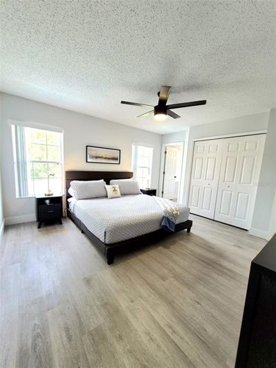 Image No.27-4 Bed Townhouse for sale