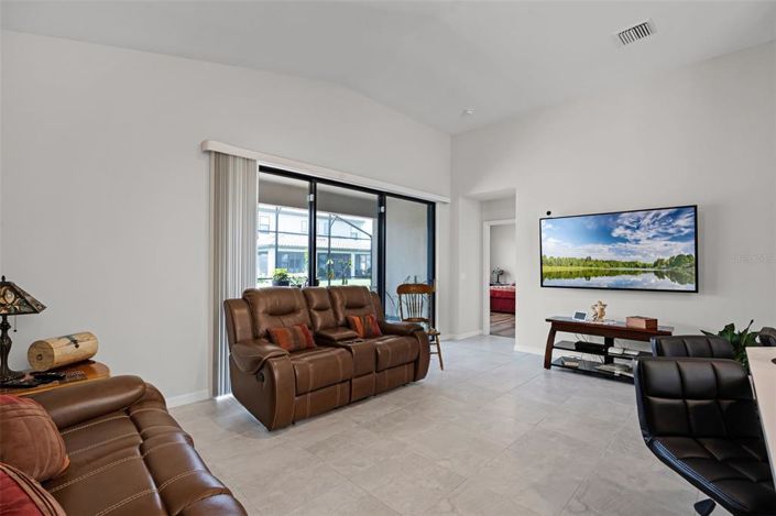 Image No.20-4 Bed Property for sale