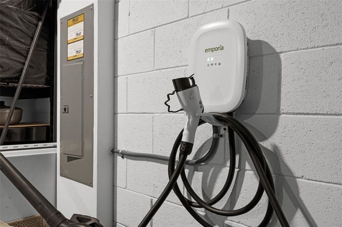 Image No.41-4 Bed Property for sale