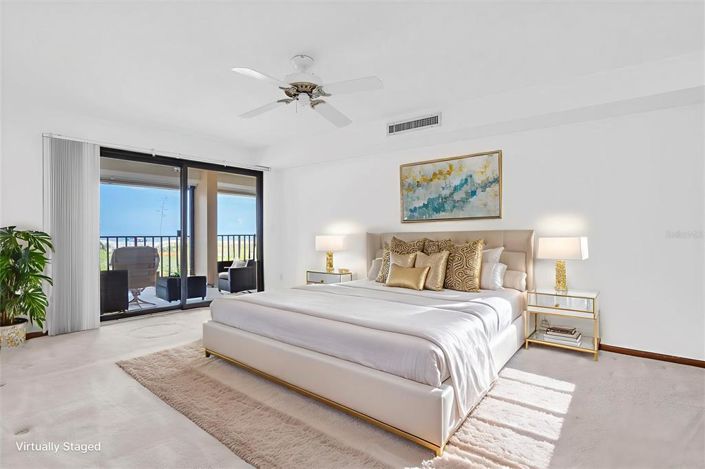 Image No.10-2 Bed Property for sale