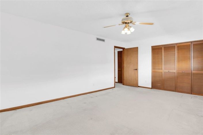 Image No.15-2 Bed Property for sale