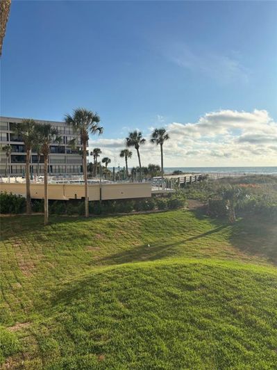 Image No.27-2 Bed Property for sale