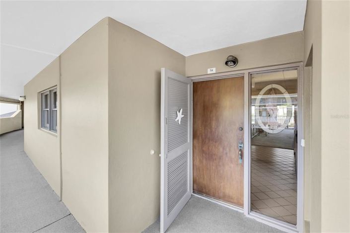 Image No.3-2 Bed Property for sale