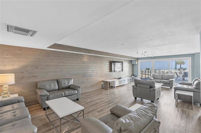 Image No.31-2 Bed Property for sale