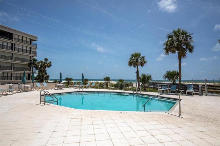 Image No.35-2 Bed Property for sale