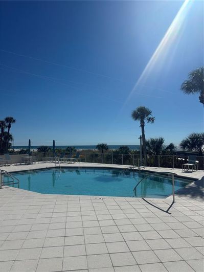 Image No.36-2 Bed Property for sale