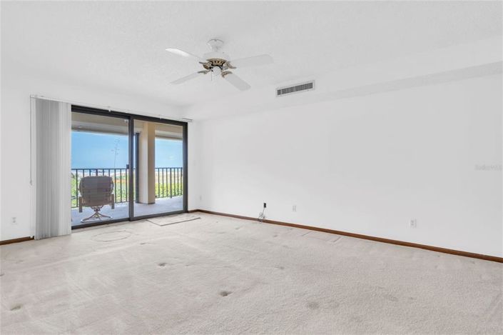 Image No.9-2 Bed Property for sale