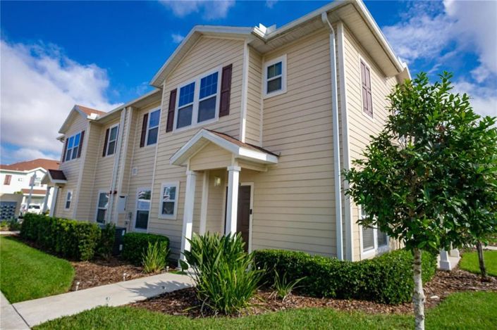 Image No.1-4 Bed Townhouse for sale