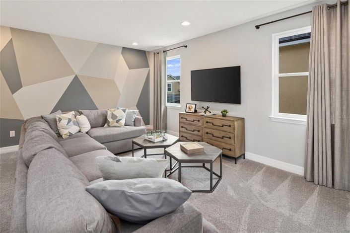 Image No.16-6 Bed Property for sale