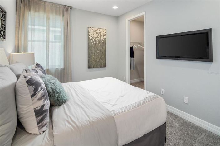 Image No.19-6 Bed Property for sale