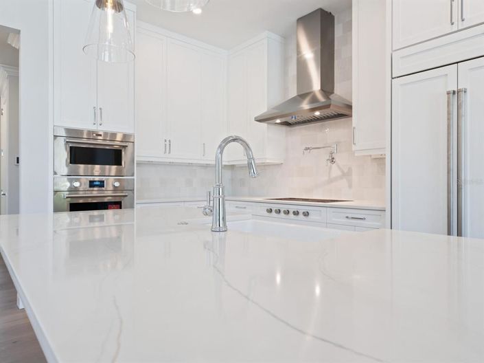 Image No.40-4 Bed Property for sale