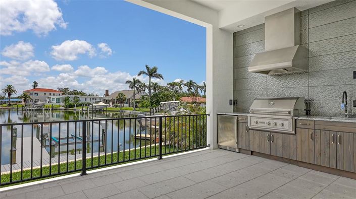 Image No.59-5 Bed Property for sale