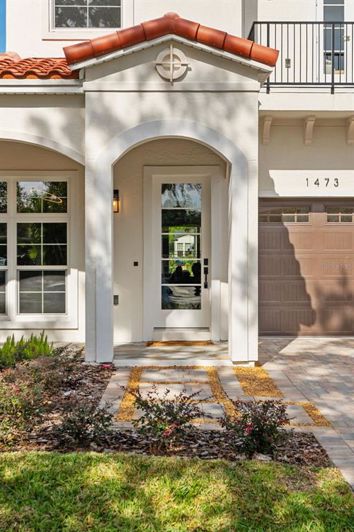 Image No.7-5 Bed Property for sale