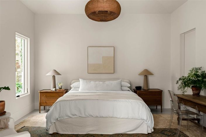 Image No.27-4 Bed Property for sale