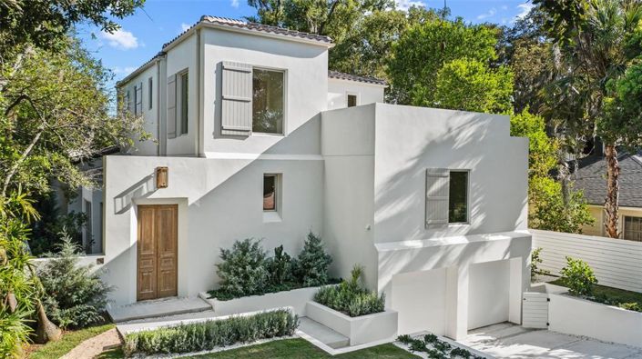 Image No.3-4 Bed Property for sale