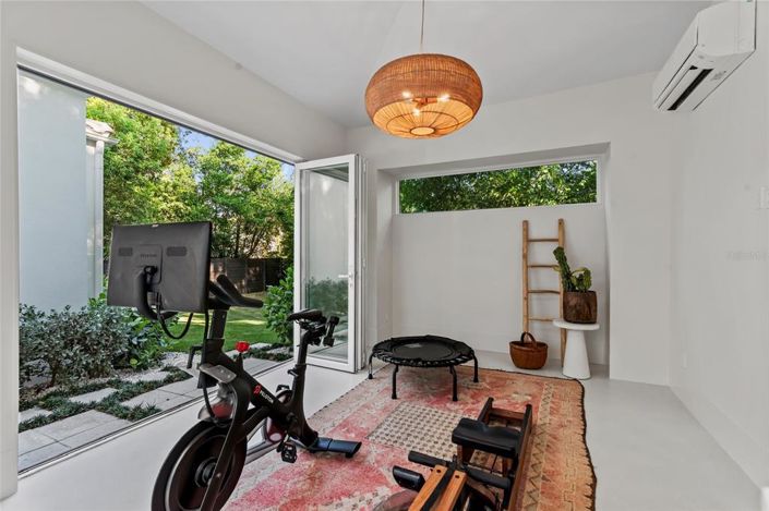 Image No.38-4 Bed Property for sale