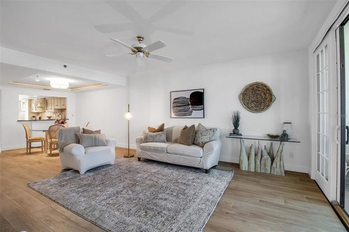 Image No.22-2 Bed Property for sale